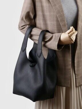 Women’s Vintage Top-Grain Leather Lychee Texture Shoulder Strap Bucket Handbag